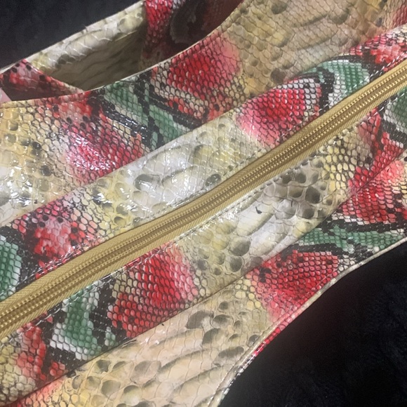 B Brentano Snakeskin Print Pink, Green, Red, yellow, black handbag / purse - Picture 11 of 12
